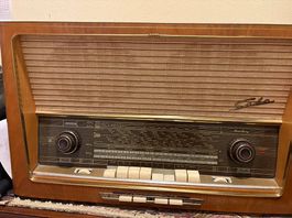 SABA Meersburg Radio