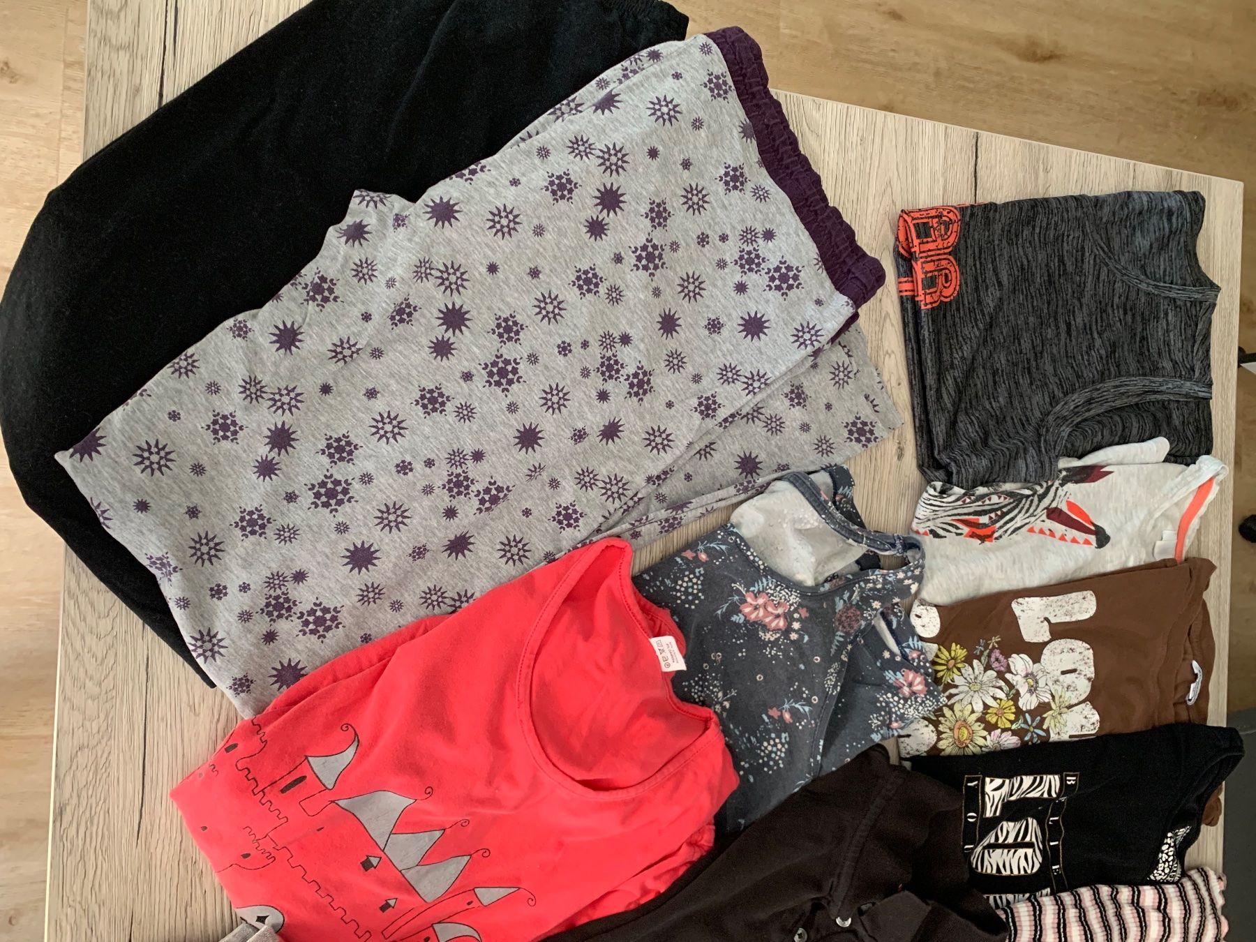 Lotti di vestiti: Markenkleider, Kleiderpaket Gr.M – Usato da Niederhasli venduto da Nati134 4