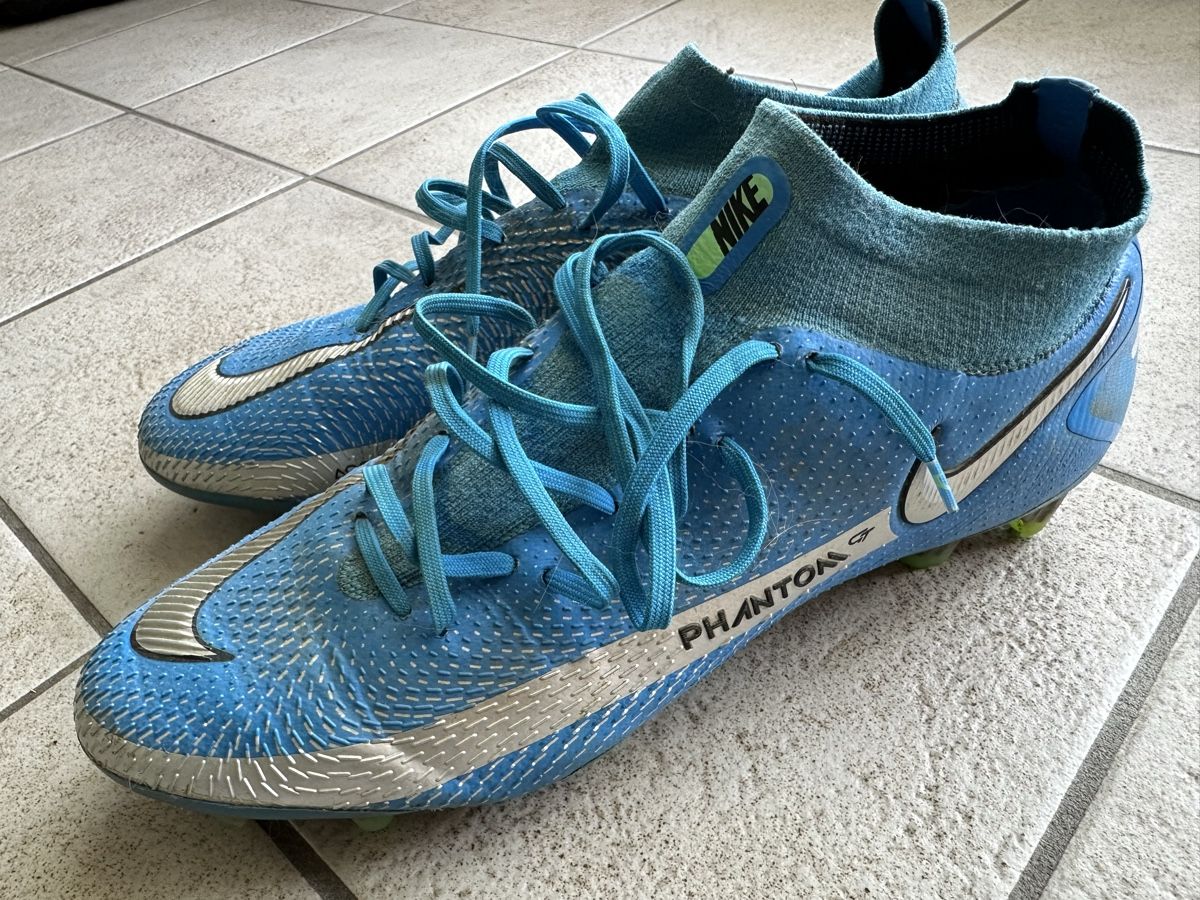 Nike Scarpe da uomo: Fussballschuh Nike Phantom Gr 46 – Usato da Sierre venduto da Tracy83 1