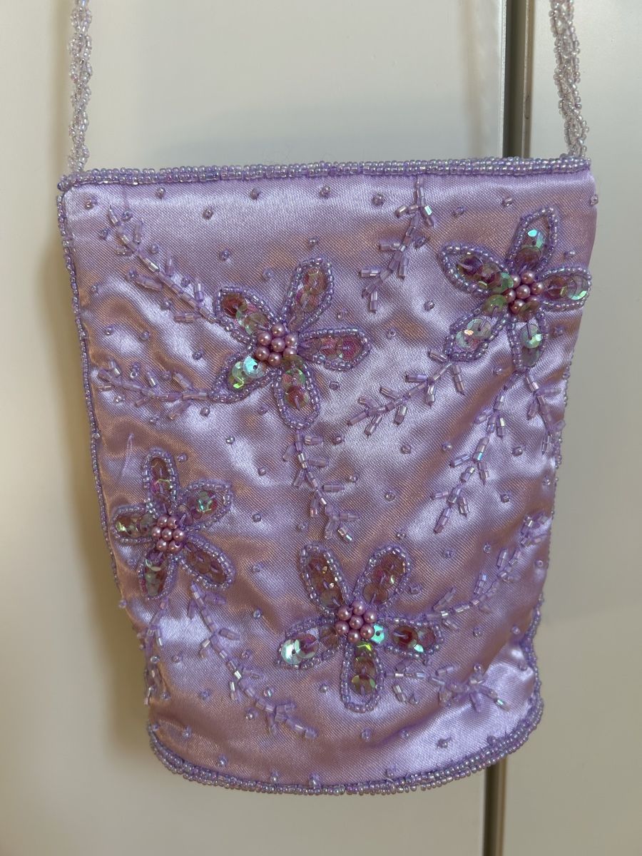 Taschen für Damen: Lilac Beaded Evening Bag with shoulder strap – Neu (gemäss Beschreibung) aus Zürich von Sophie0569
