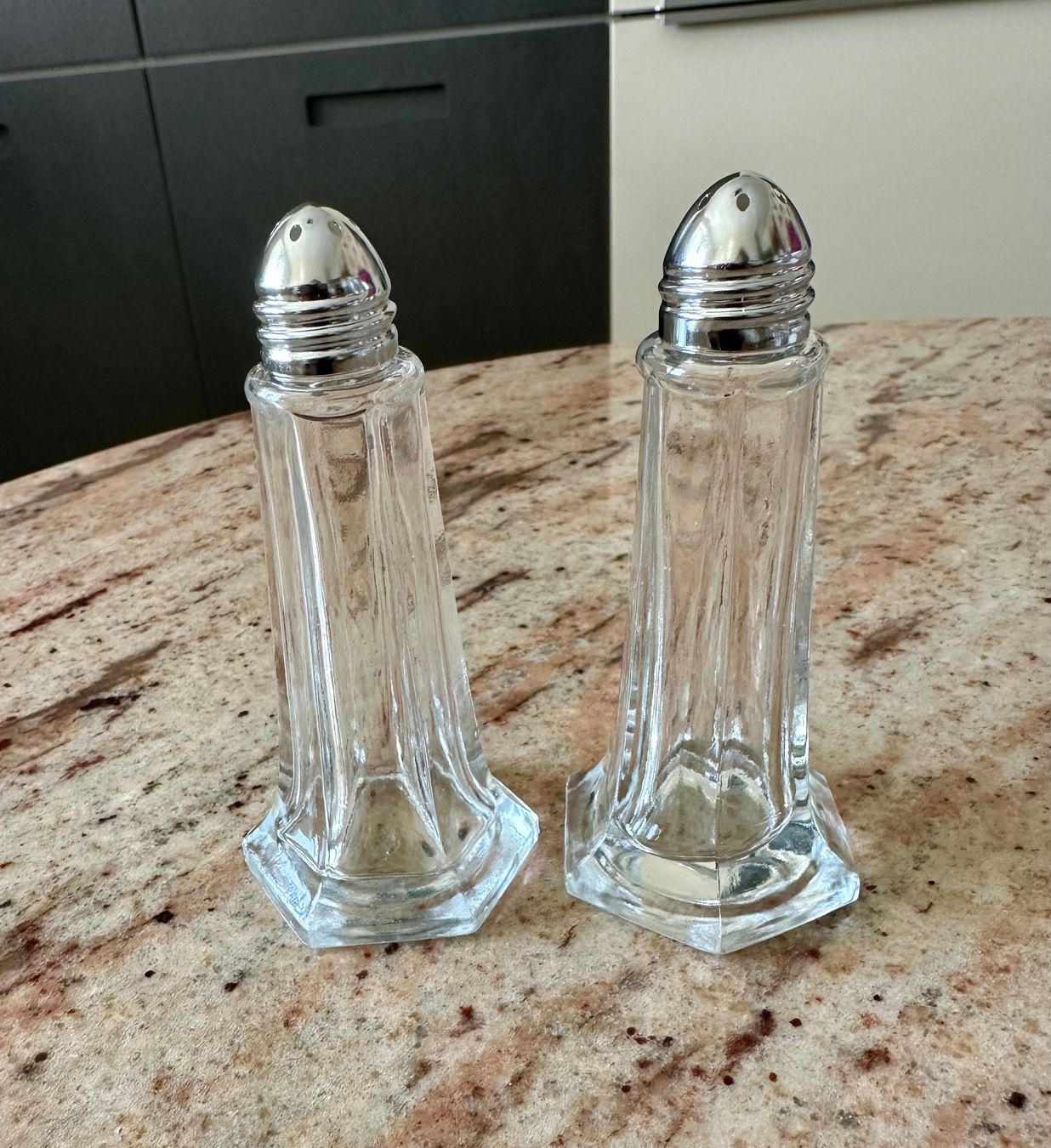 Elettrodomestici da cucina: Vintage Salz- und Pfefferstreuer – Usato da Spreitenbach venduto da Jessy8