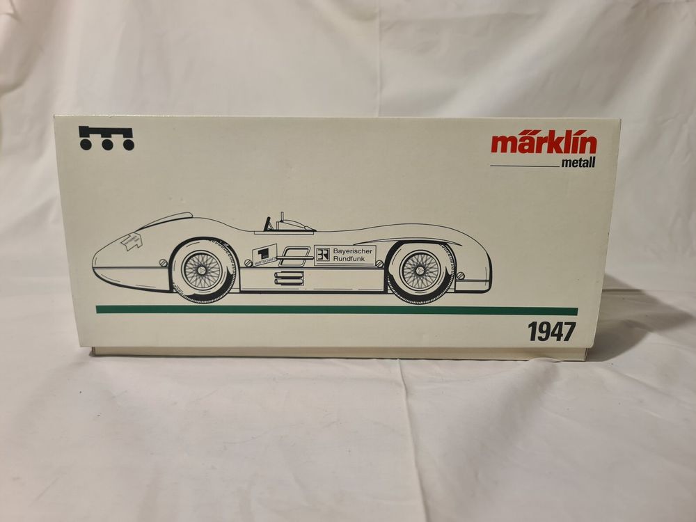 Miniature Märklin 1/43e – Mercedes W196 N°8011 – Argenté – état TBE