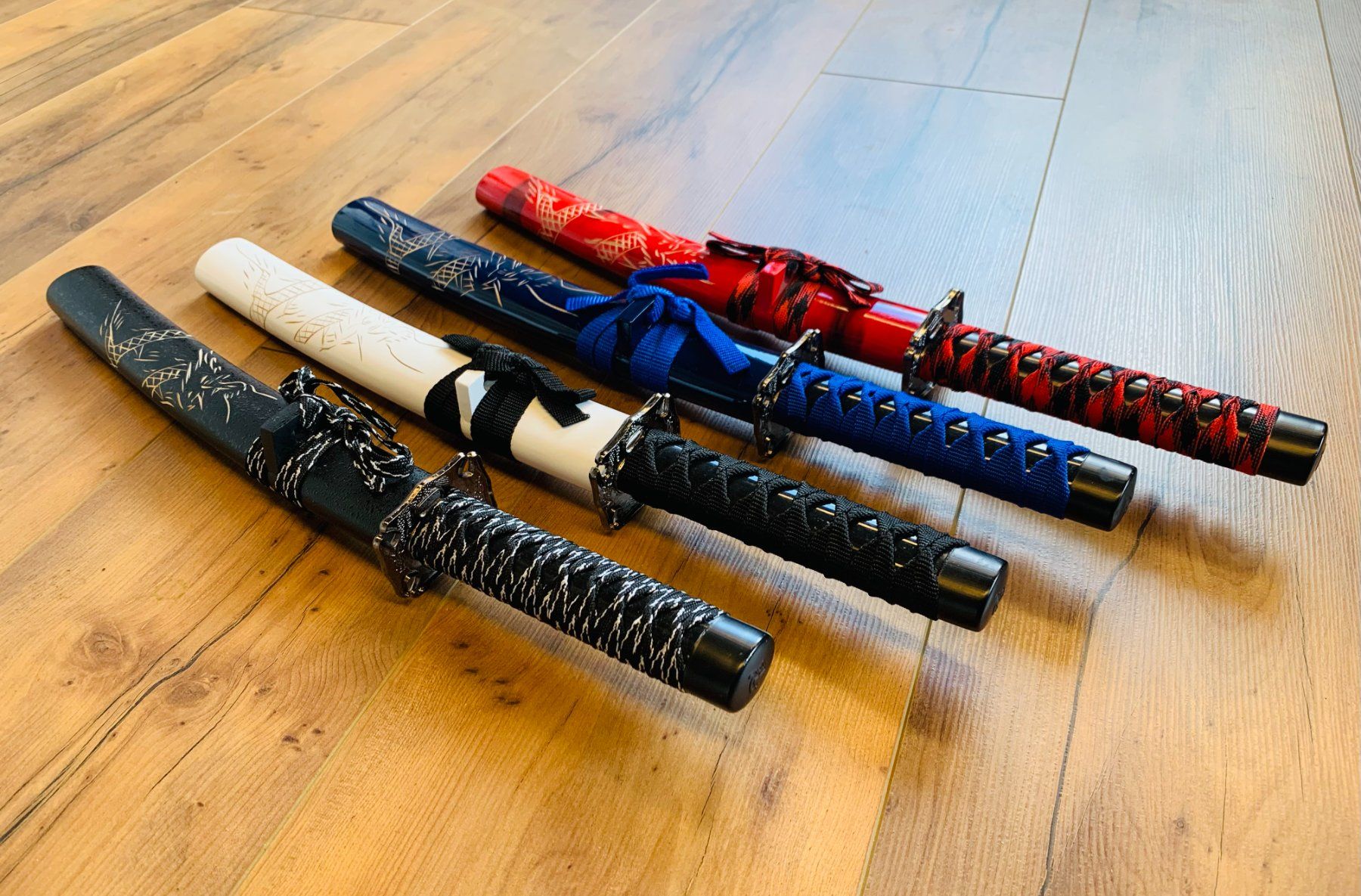 Arte internazionale: 4 tlg. Katana Schwert mit Scheide 50cm XXL Bundle NEU – Nuovo e nell'imballaggio originale da Bergdietikon venduto da shopAgent 8