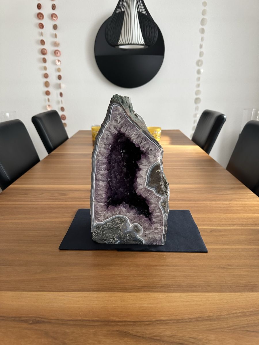 Pierres précieuses: Amethyst Geode – D'occasion à Uttigen par edu_jn6l
