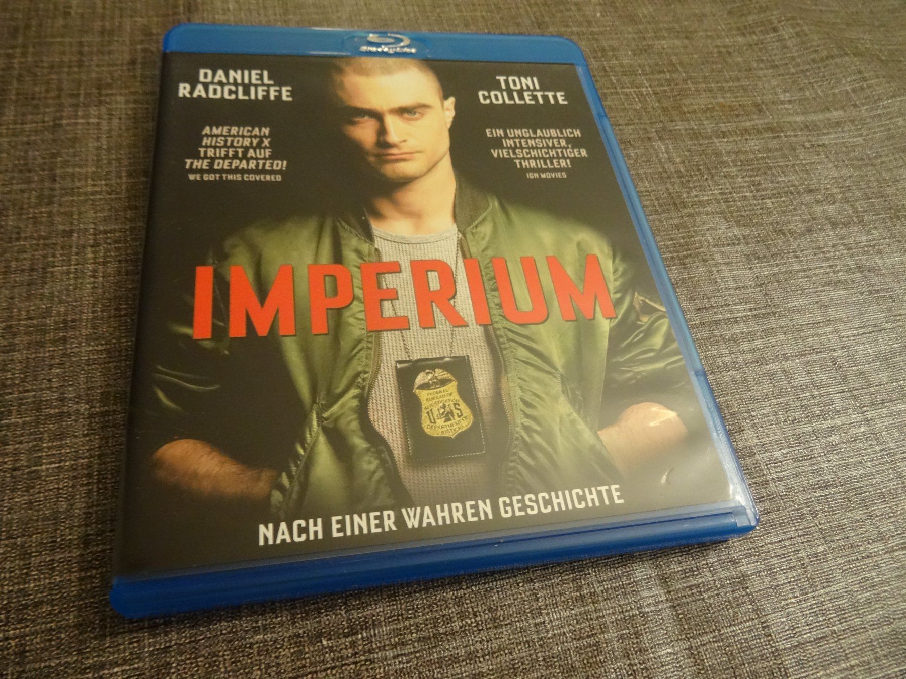 Alle DVDs: Blu-ray Imperium Daniel Radcliffe Toni Collette – Gebraucht aus Olten von Disc-Verkauf
