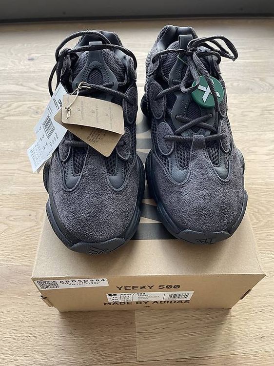 Yeezy store 500 Black Größe 45 1/3