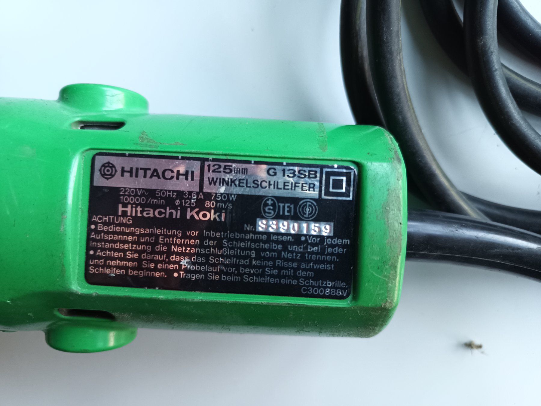 Hitachi Smerigliatrici & Lucidatrici: Hitachi G13SB Winkelschleifer – Usato da Oberegg venduto da A-Z.Handel.Loehrer 7