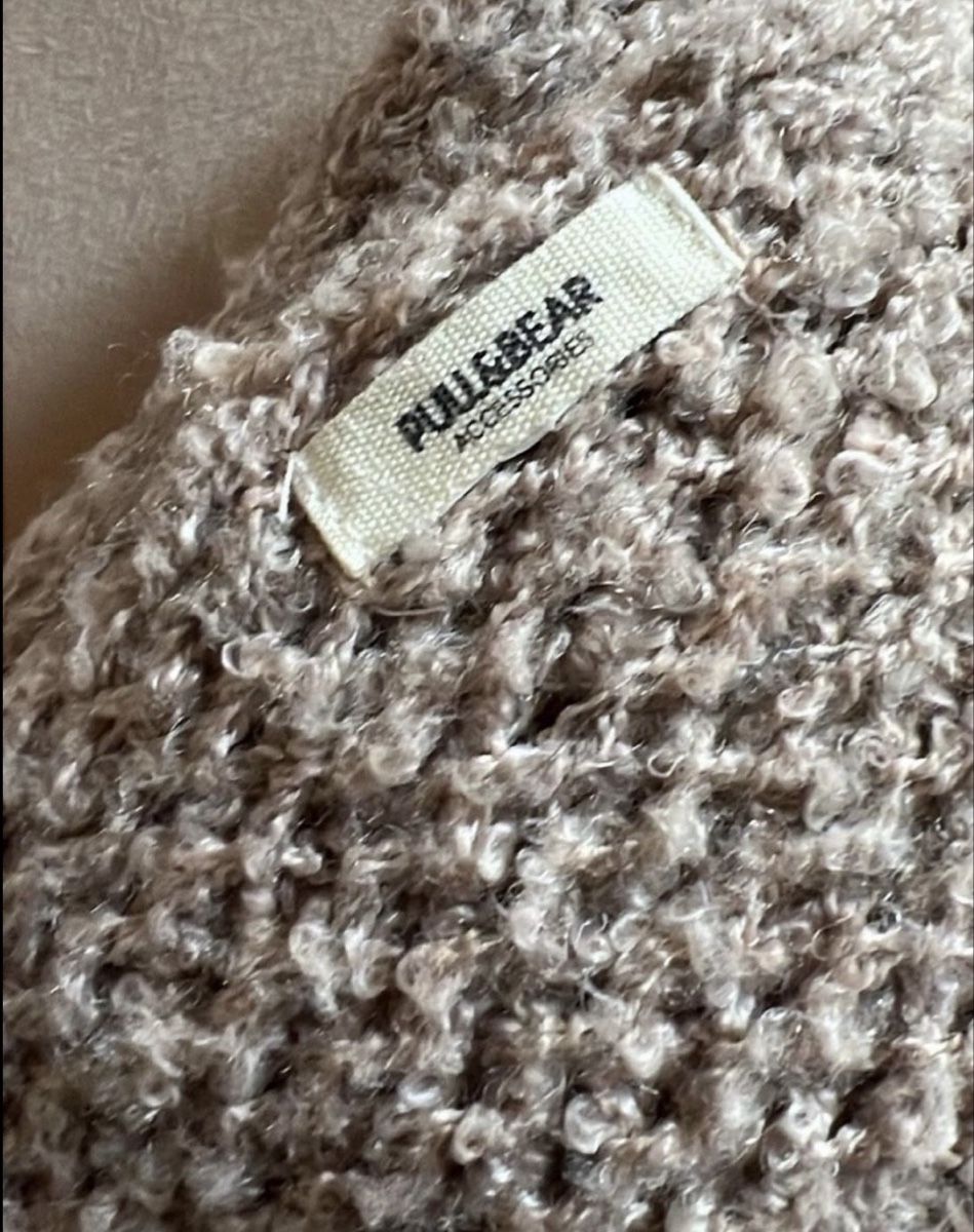 Foulards, Tücher & Schals: Kuscheliger Pull&Bear Schal – Gebraucht aus Frutigen von glnays 2