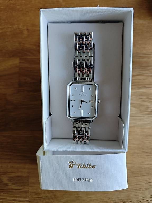 Montres: Edelstahluhr von Tchibo  – D'occasion à Oberengstringen par dalisiana 4
