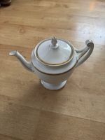 Porzellan Teekanne mit Goldrand – Made in CZ