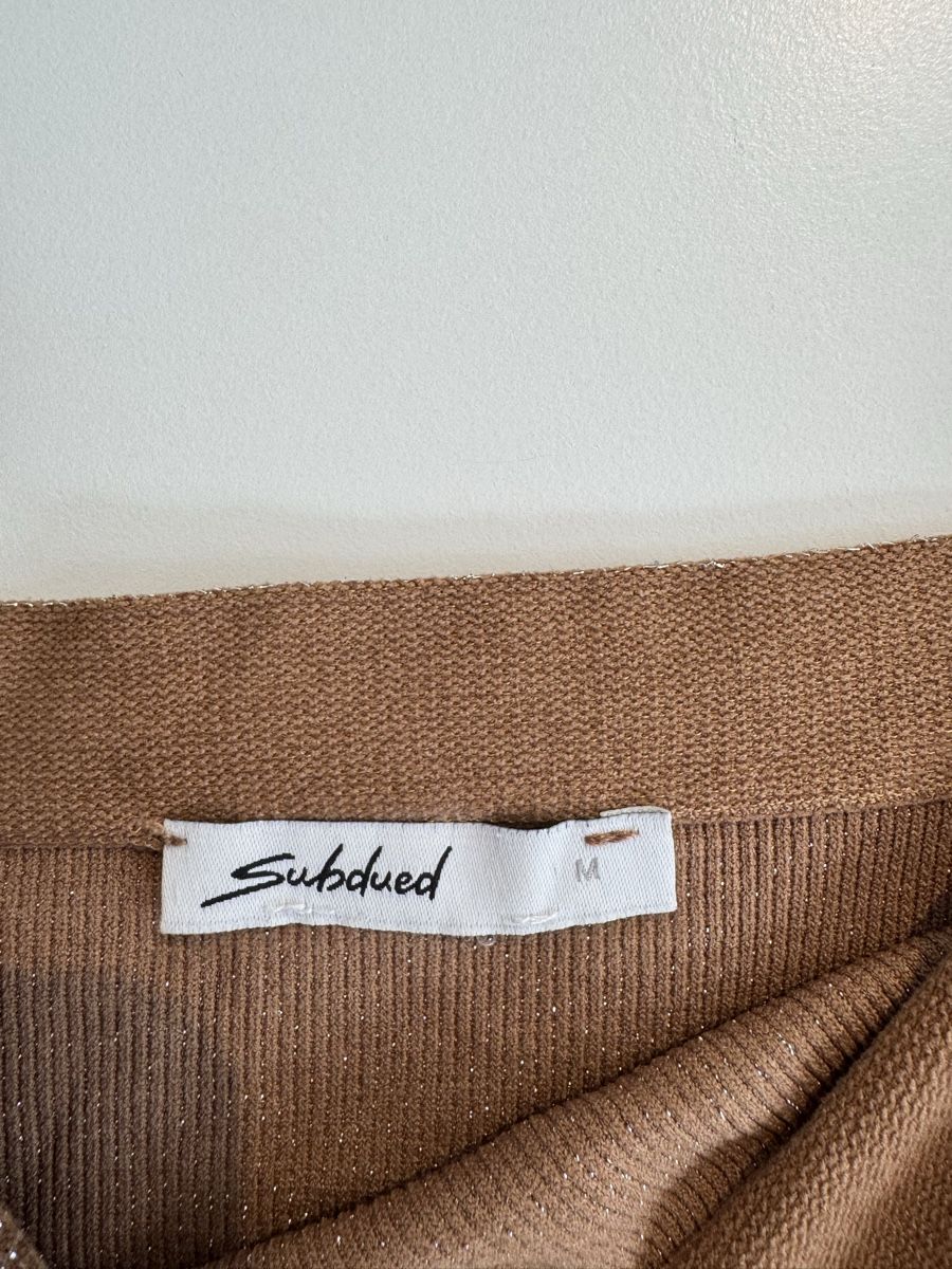 Top: Top Subdued brillant marron - Taille M – Usato da Genève venduto da sar_852v 1