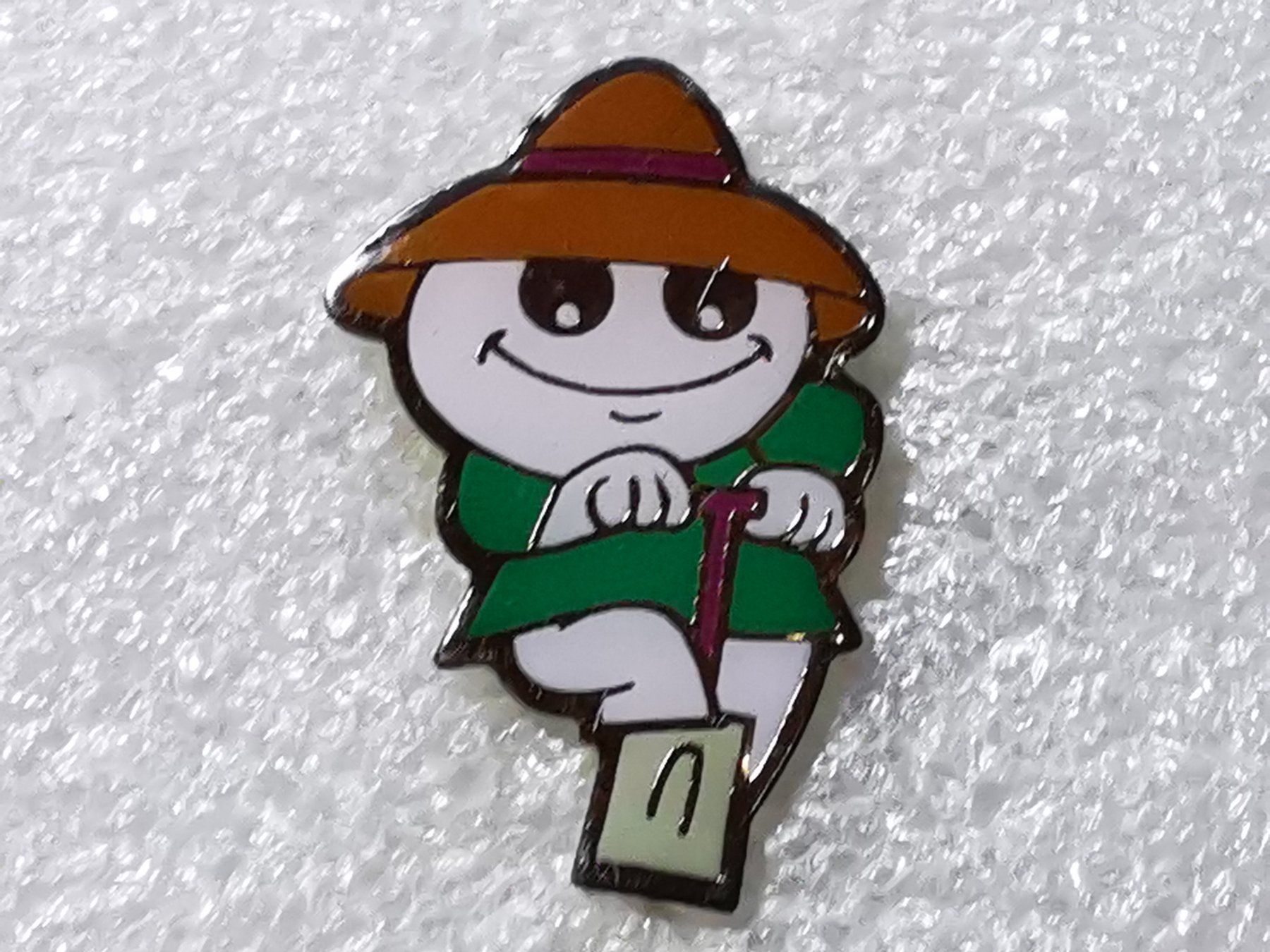Placchette & Badge: Ansteckpin 42: Maga Bio – Usato da Oppligen venduto da Pin-Fall-Shop