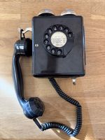 Vintage Wandtelefon mit Wählscheibe