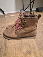 Brown UGG Boots - Cozy Winter Essential!
