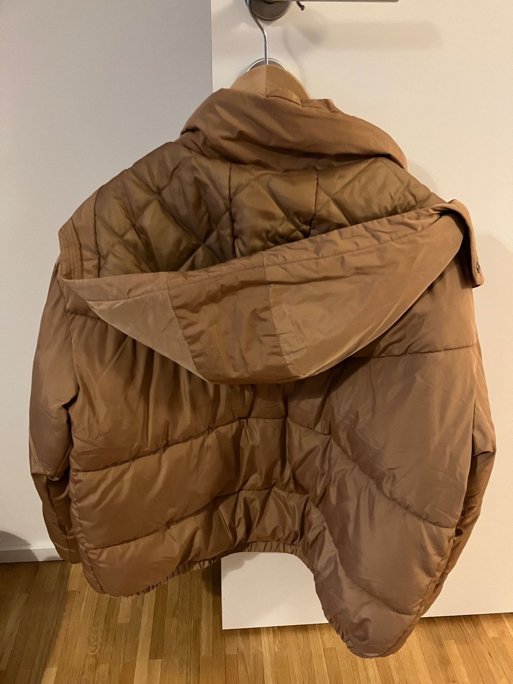Jacken: Daunenjacke, Nümph, 36 – Gebraucht aus Luzern von xyz9 3