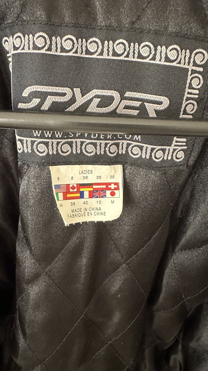 Spyder Jacken: Spyder Winterjacke, Schwarz, Damen, Grösse 38 – Gebraucht aus Ettingen von slg_4107 7