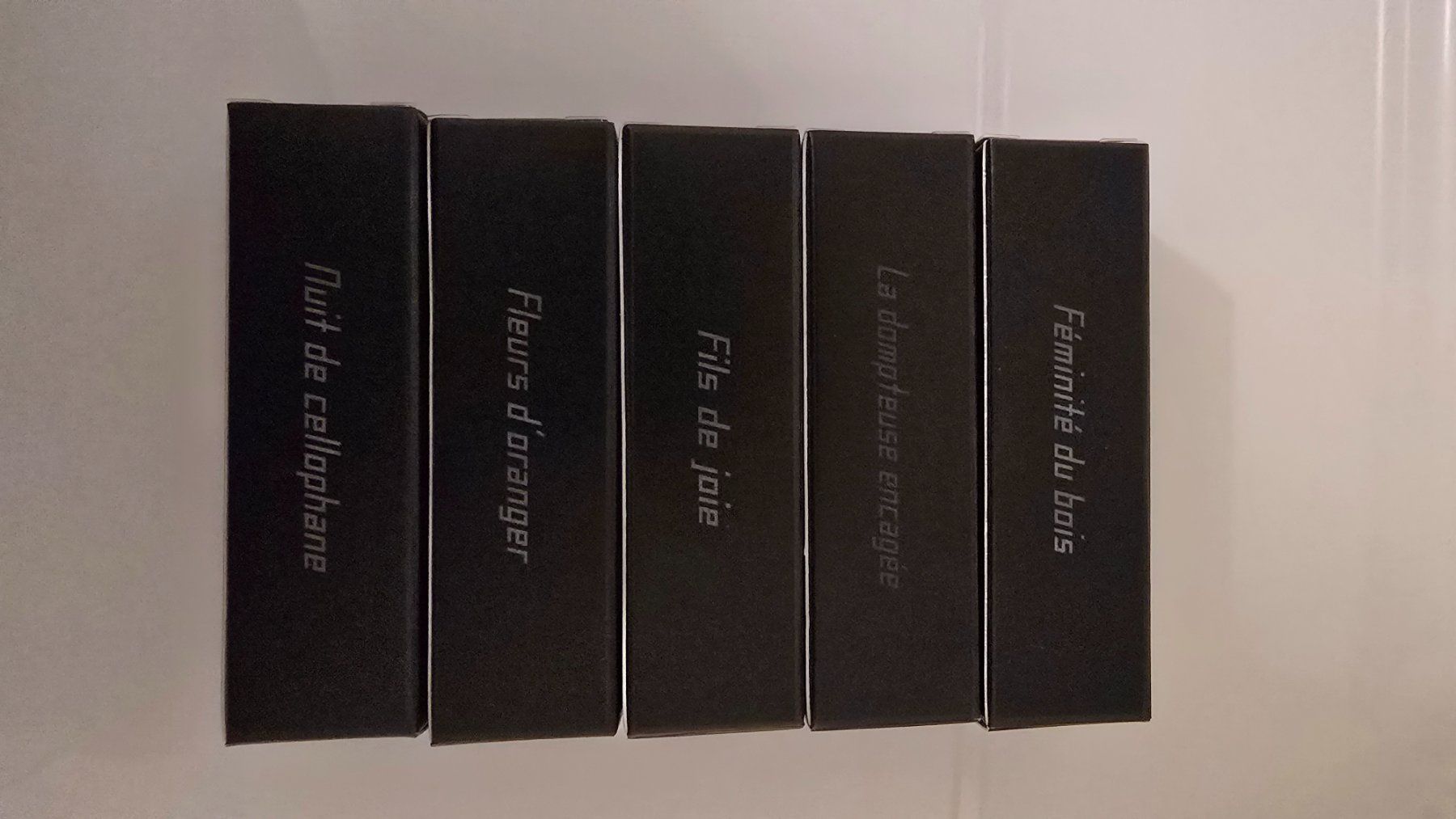 Serge Lutens Parfum & Eau de Toilette: Parfum Serge Lutens  verschiedene Düfte, neu – Neu (gemäss Beschreibung) aus wallisellen von funkelsternchen5