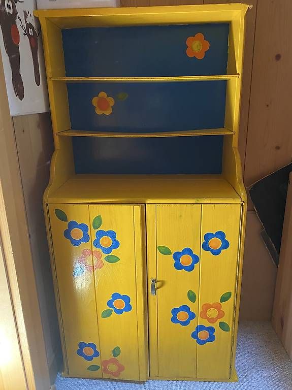Armoires: Kinder Spielschrank – D'occasion à Därstetten par yas_pb5r
