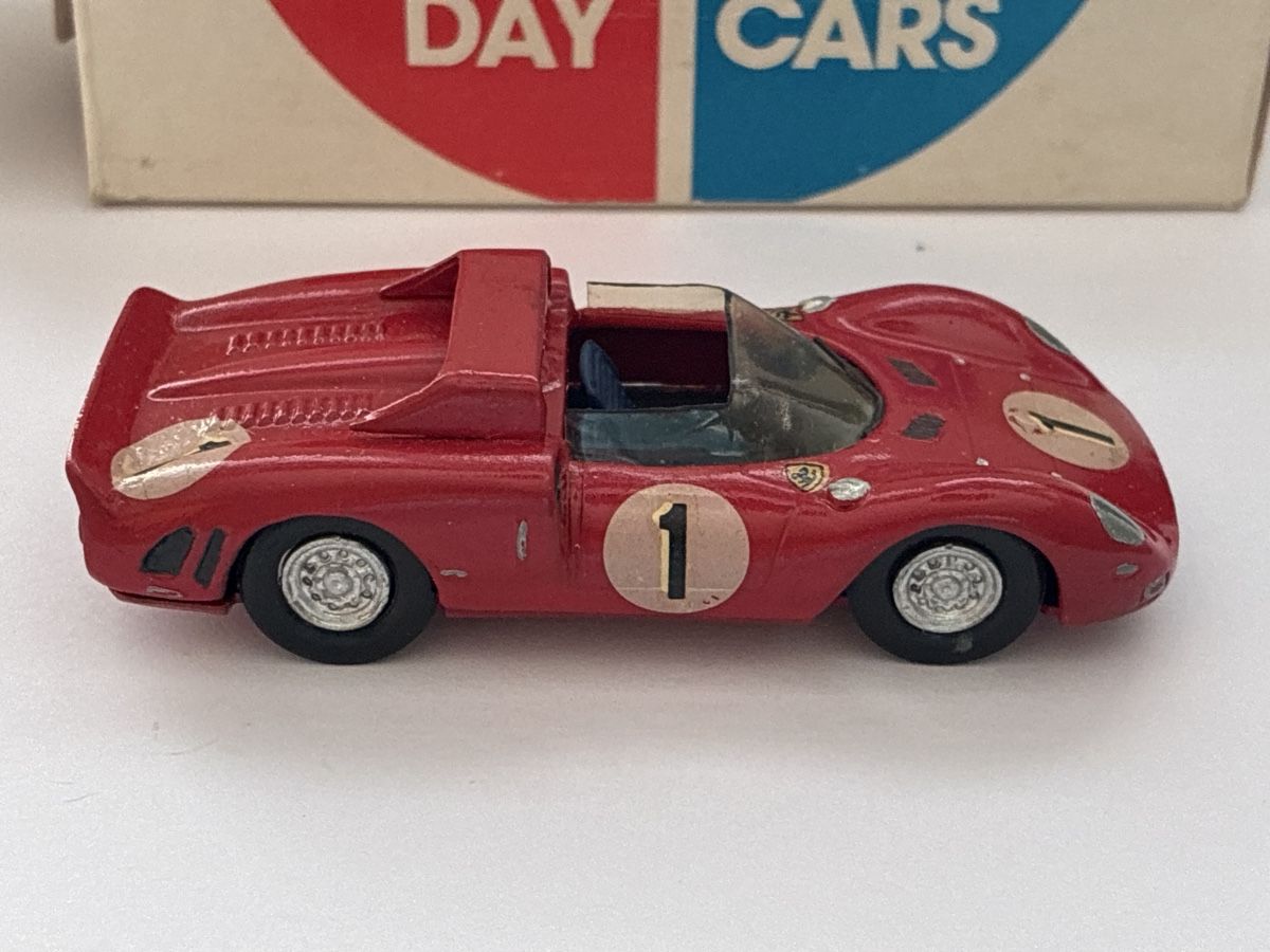 Ferrari Modellini d'auto: Ferrari P2 1965, John Day 1:43 – Usato da Seuzach venduto da steig43 2