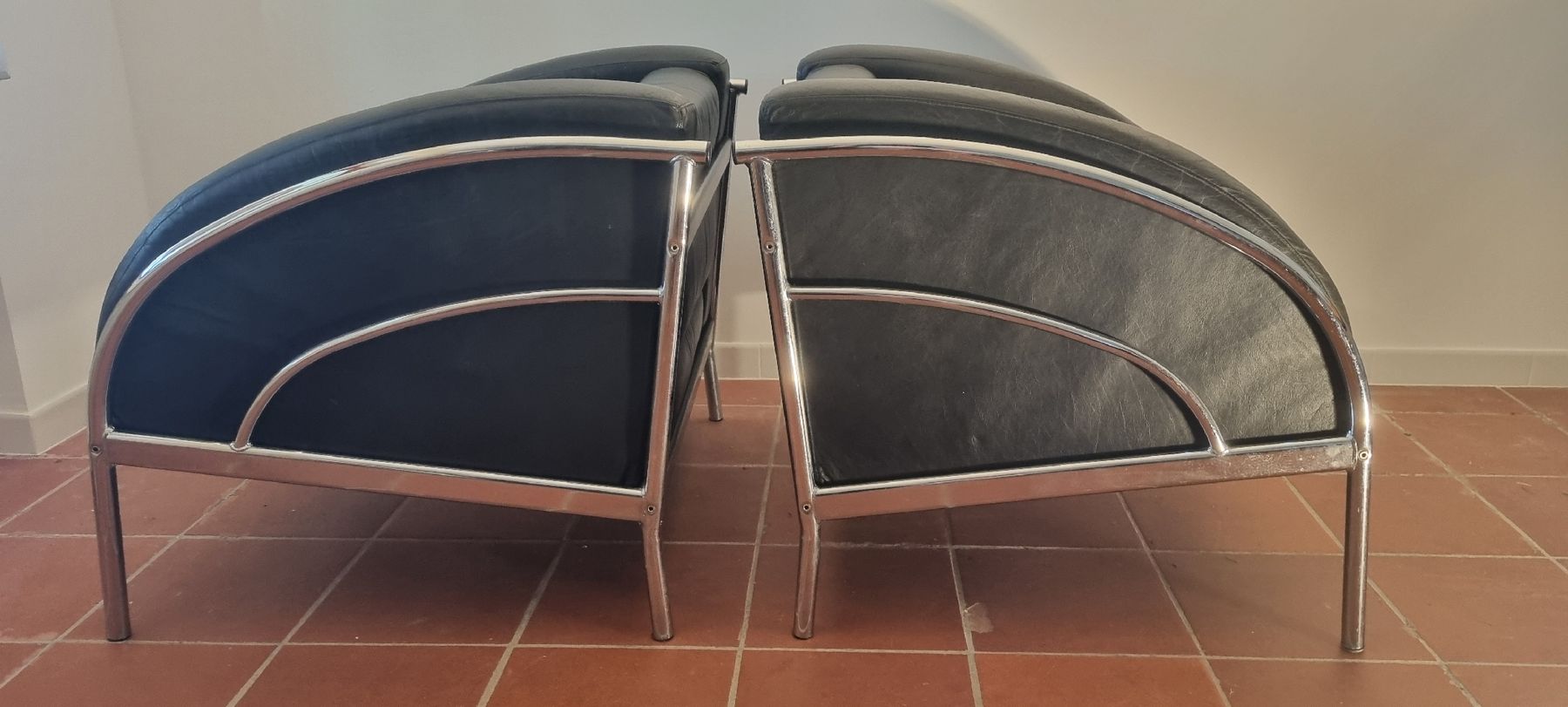 Poltrone: Poltrone design stile Le Corbusier – Usato da Ligornetto venduto da nic_rp2g 1