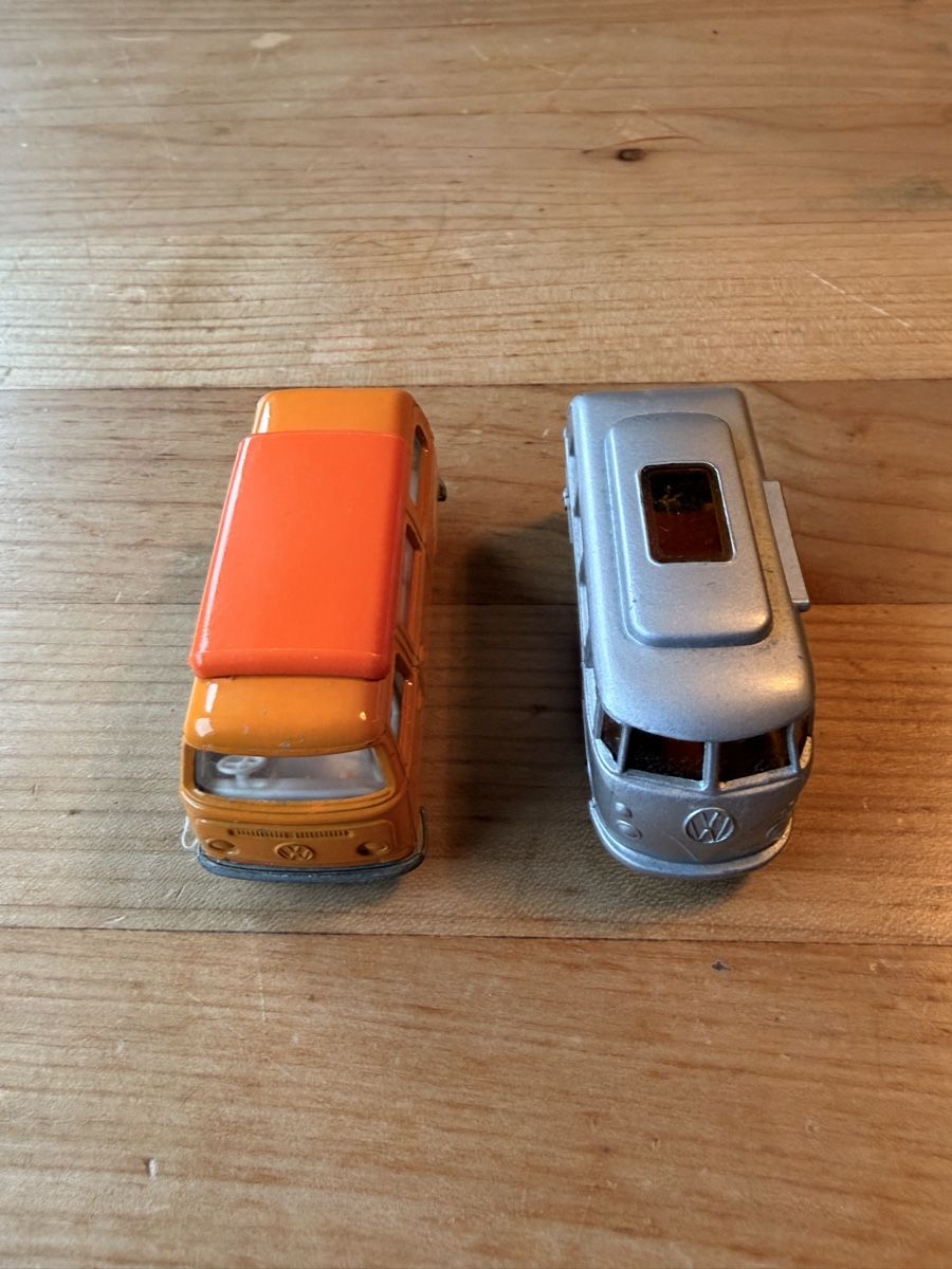 Lesney Modellini d'auto: 2 Matchbox/Lesney VW Busse – Usato da Wabern venduto da Housi78 2