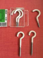 Lot de 5 et 13 crochets muraux blancs NEUFS