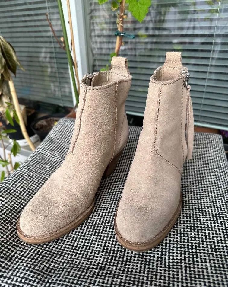 Acne Studios Scarpe da donna: Acne Studios Pistol Boots, Gr. 37, taupe – Nuovo (secondo la descrizione) da Triesen venduto da atos87