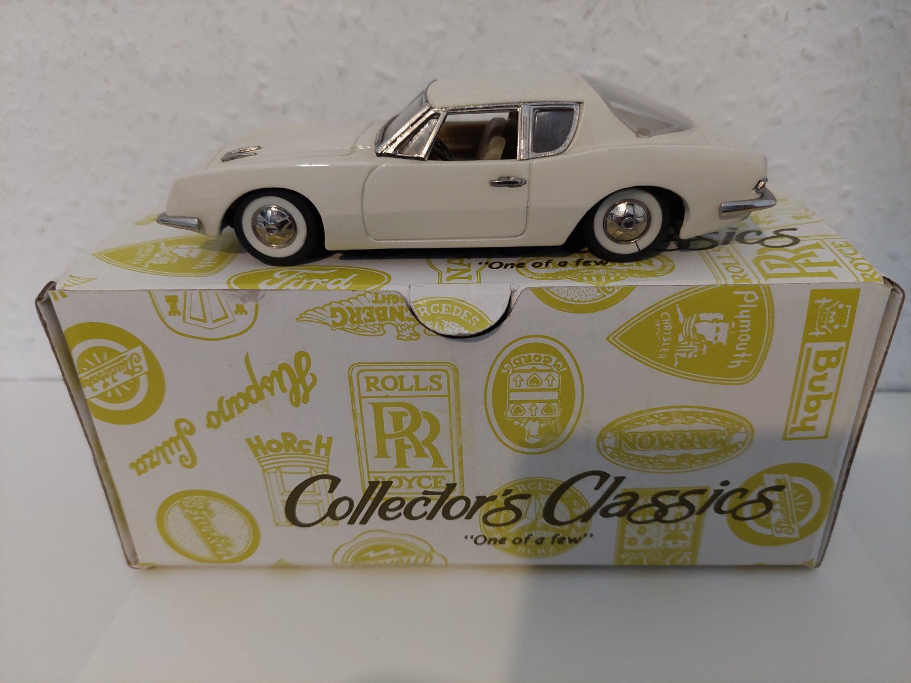Modellini d'auto: Studebaker Avanti 1 1964 1:43 Colletors Classics – Usato da Diegten venduto da isetta590 5