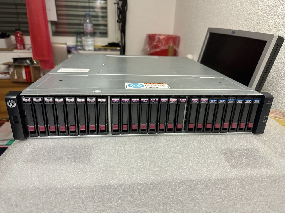 HP MSA 2040 mit SAS 12G Controller 738367-001 C8S53A, 10,8TB (Gebraucht ...