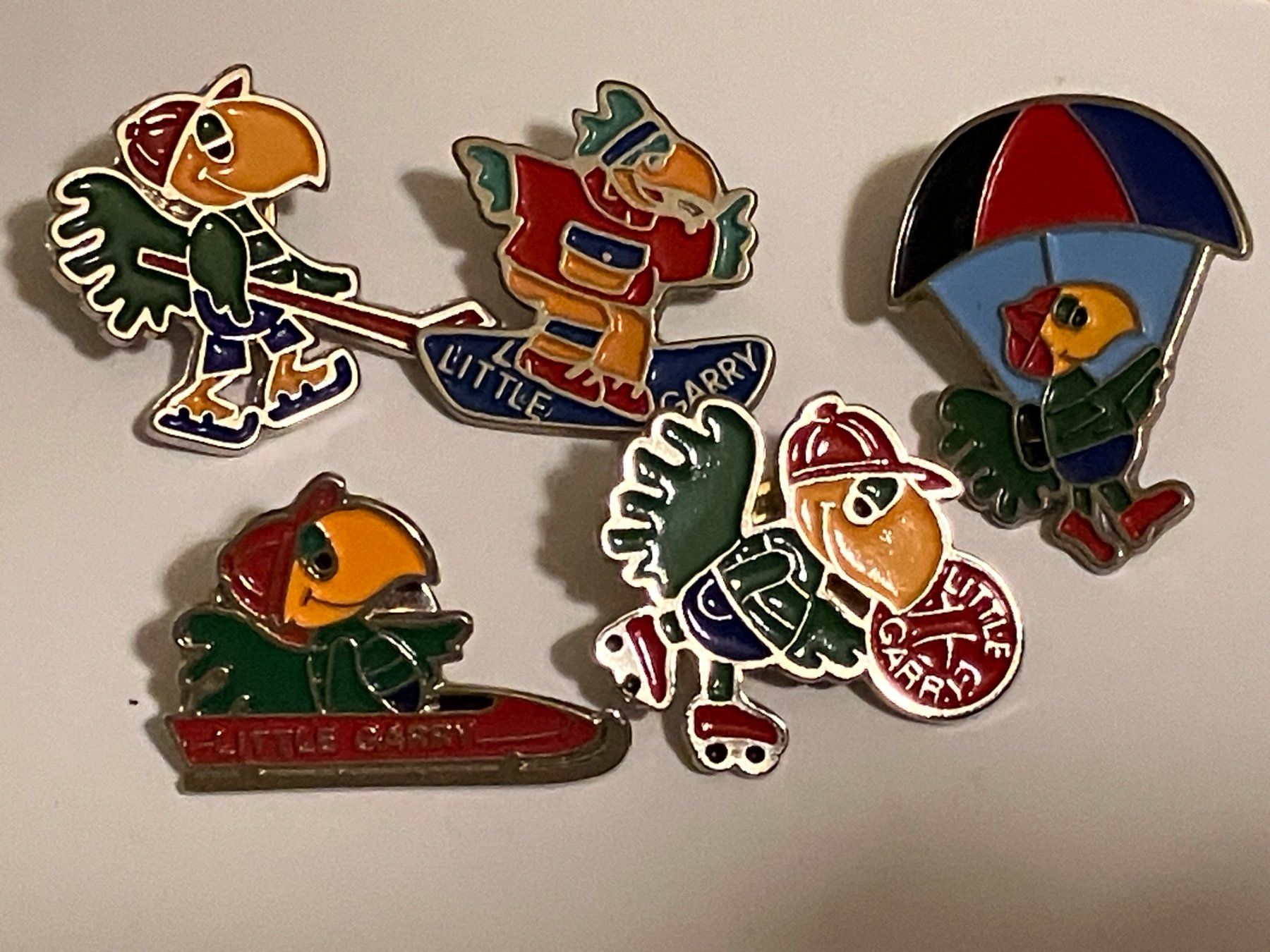 Placchette & Badge: 5 Pin Little Garry – Usato da Basel venduto da djwwpp