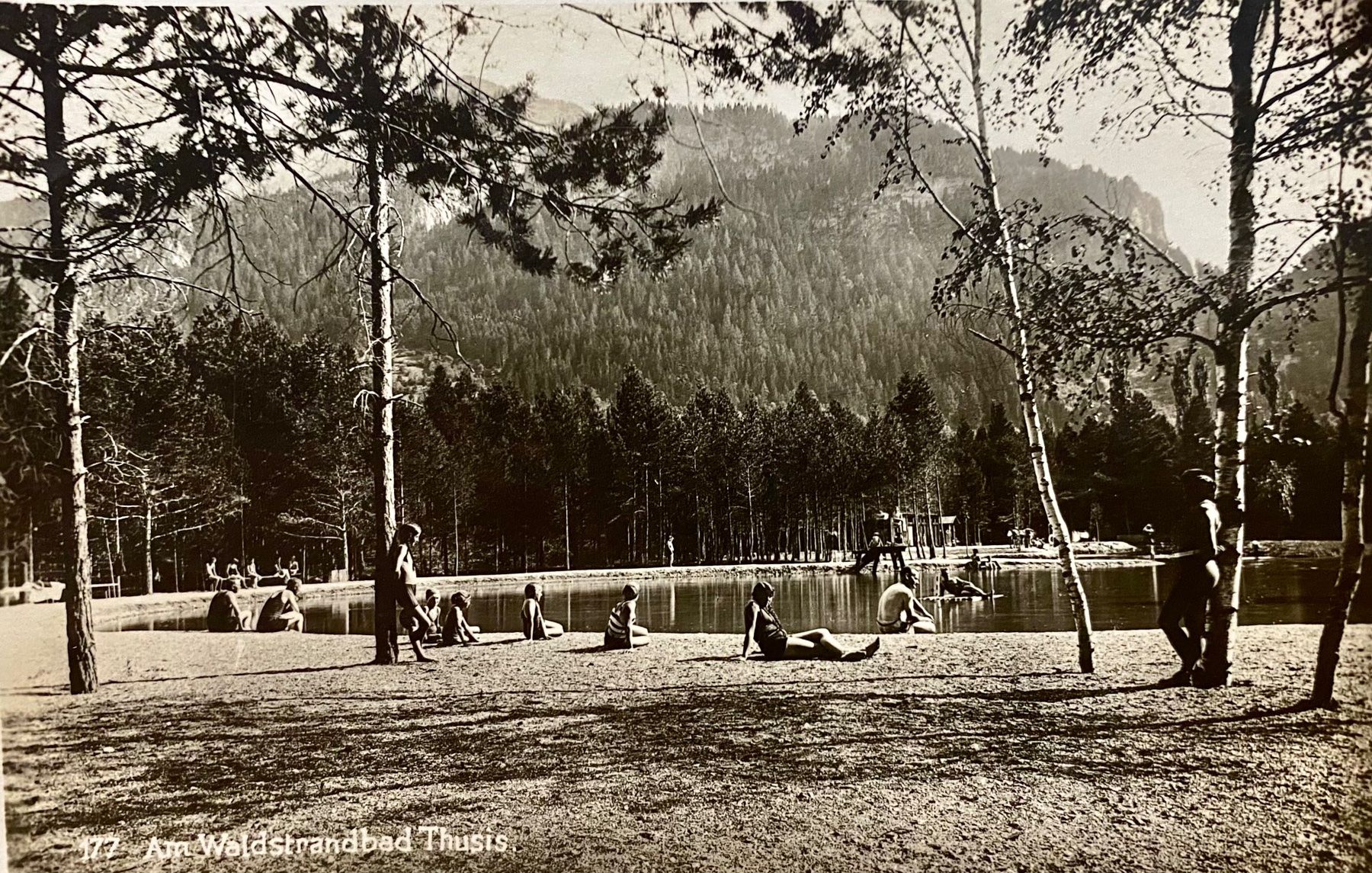 Ansichtskarten: Am Waldstrandbad THUSIS - belebt – Gebraucht aus Root von ENGLAND-TREASURES 1