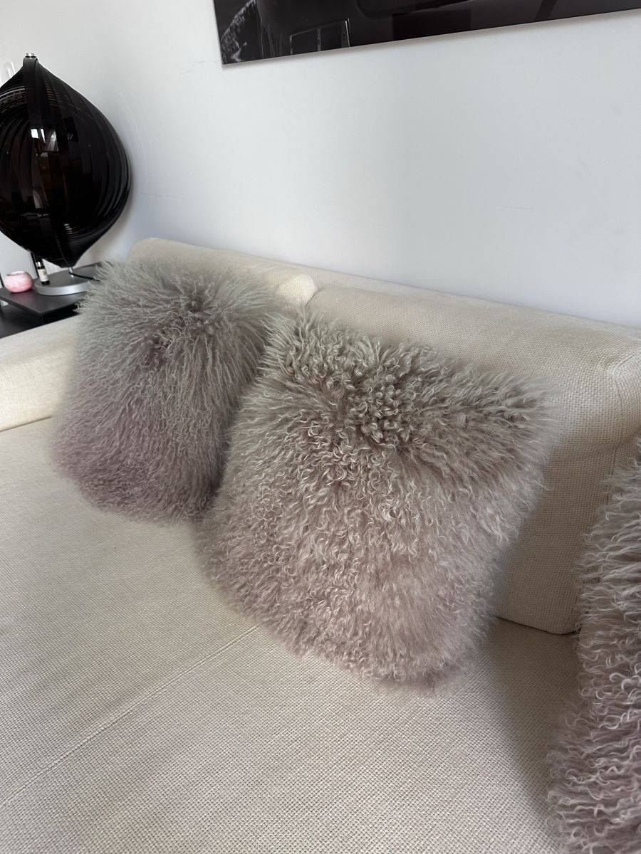 Kissen: 3 Lammfell Kissen – Neu (gemäss Beschreibung) aus Zürich von juz_2t2j 2