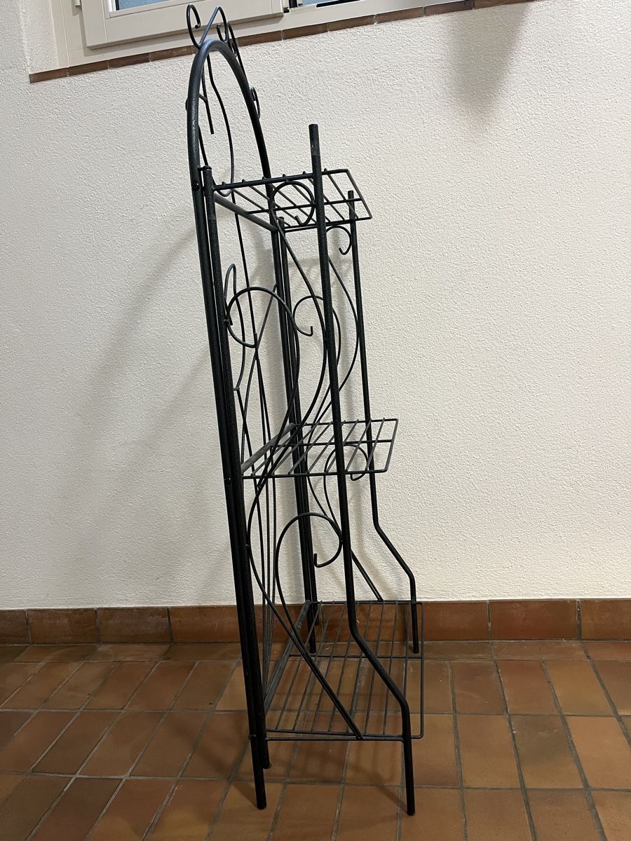 Regale: Wunderschönen Blumenregal . – Gebraucht aus Zürich von Odessit 5