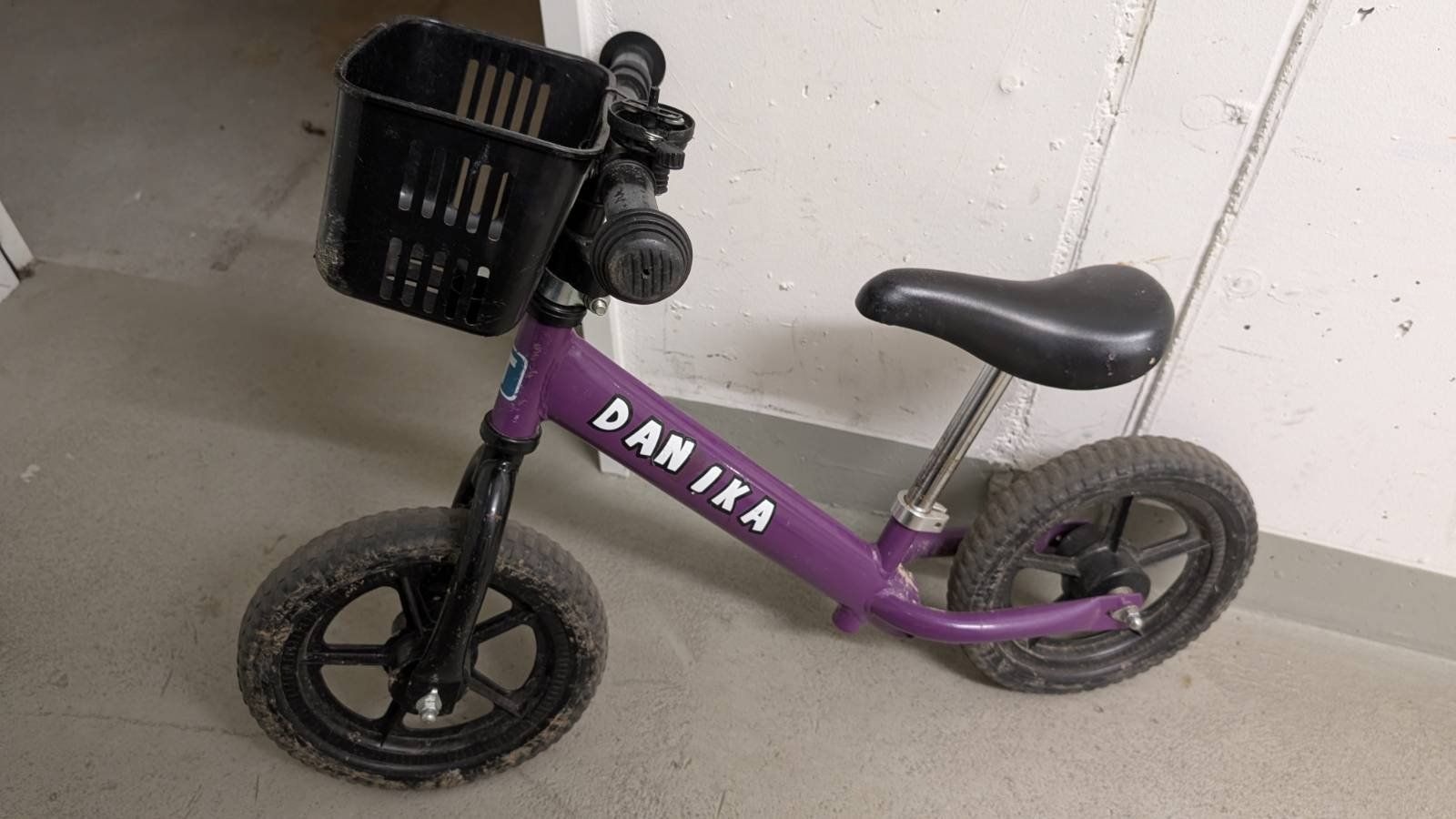 Fahrzeuge für Kinder: Laufrad Danika ab 3 Jahren. – Gebraucht aus Fislisbach von and_zg6c