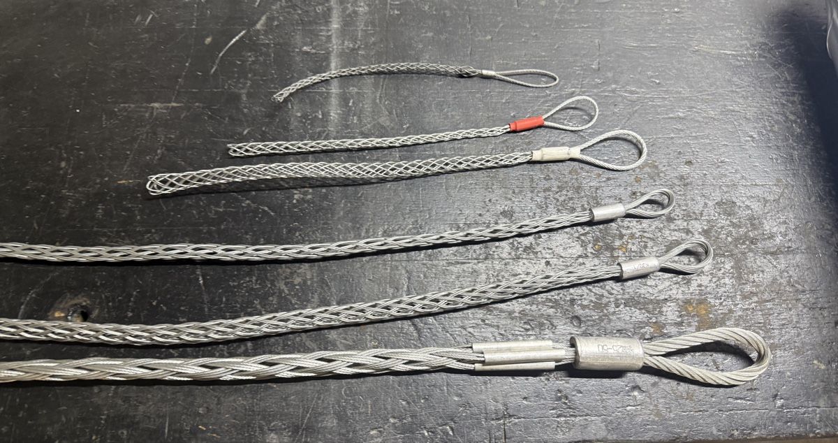 Câbles: Bas de tirage pour cables - chaussettes. – D'occasion à Choex par Adri27000 1