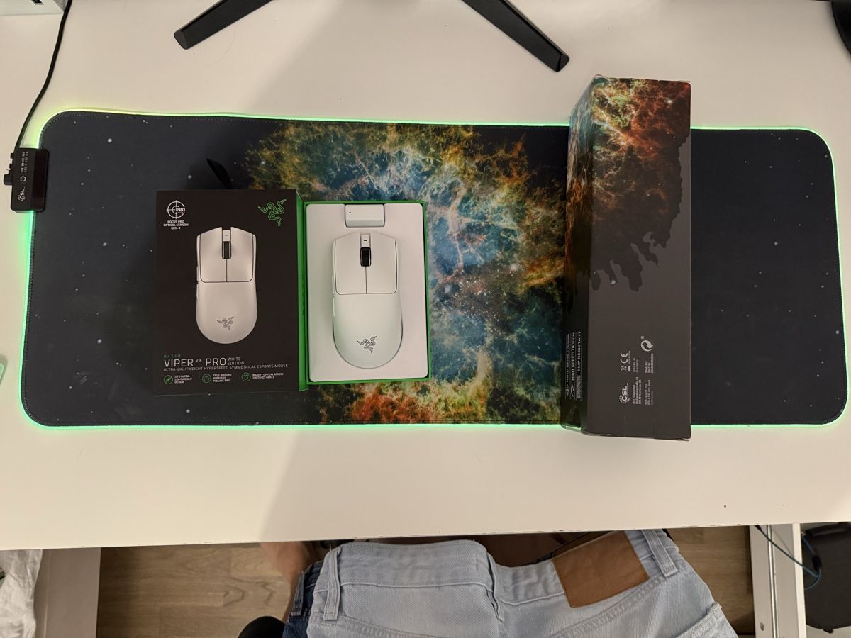 Razer Souris: Mouse e tappetino  – Neuf avec emballage d'origine à Malvaglia par Tes82