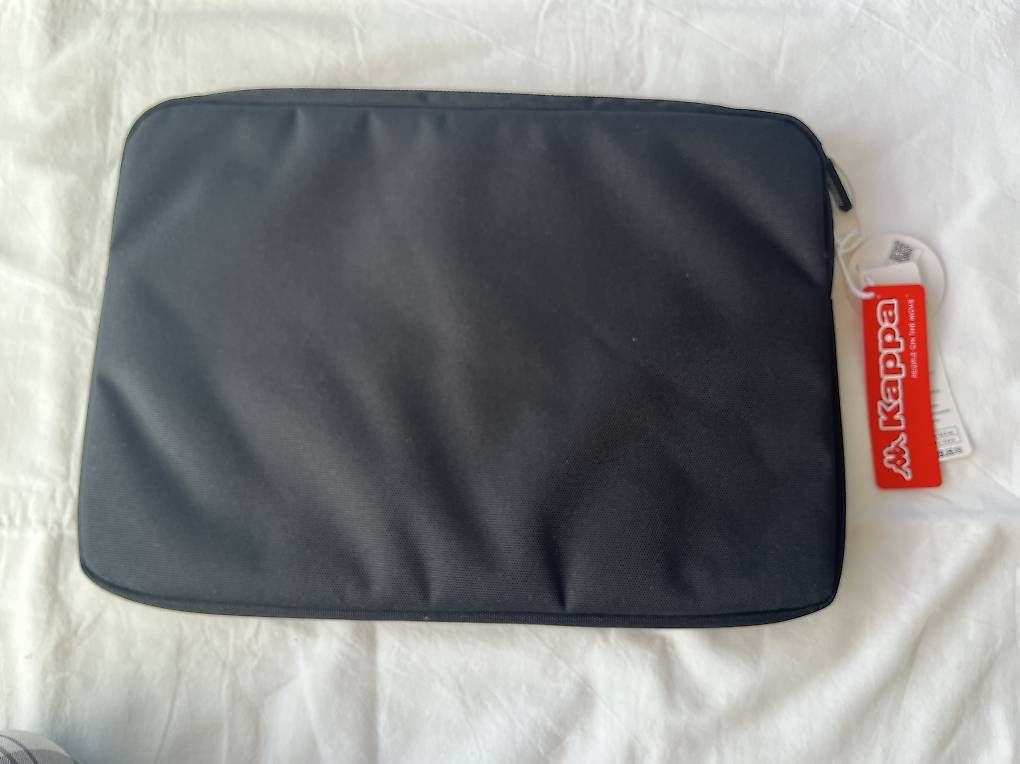 Taschen: Laptoptasche – Gebraucht aus Bern von ela_hz6w 1