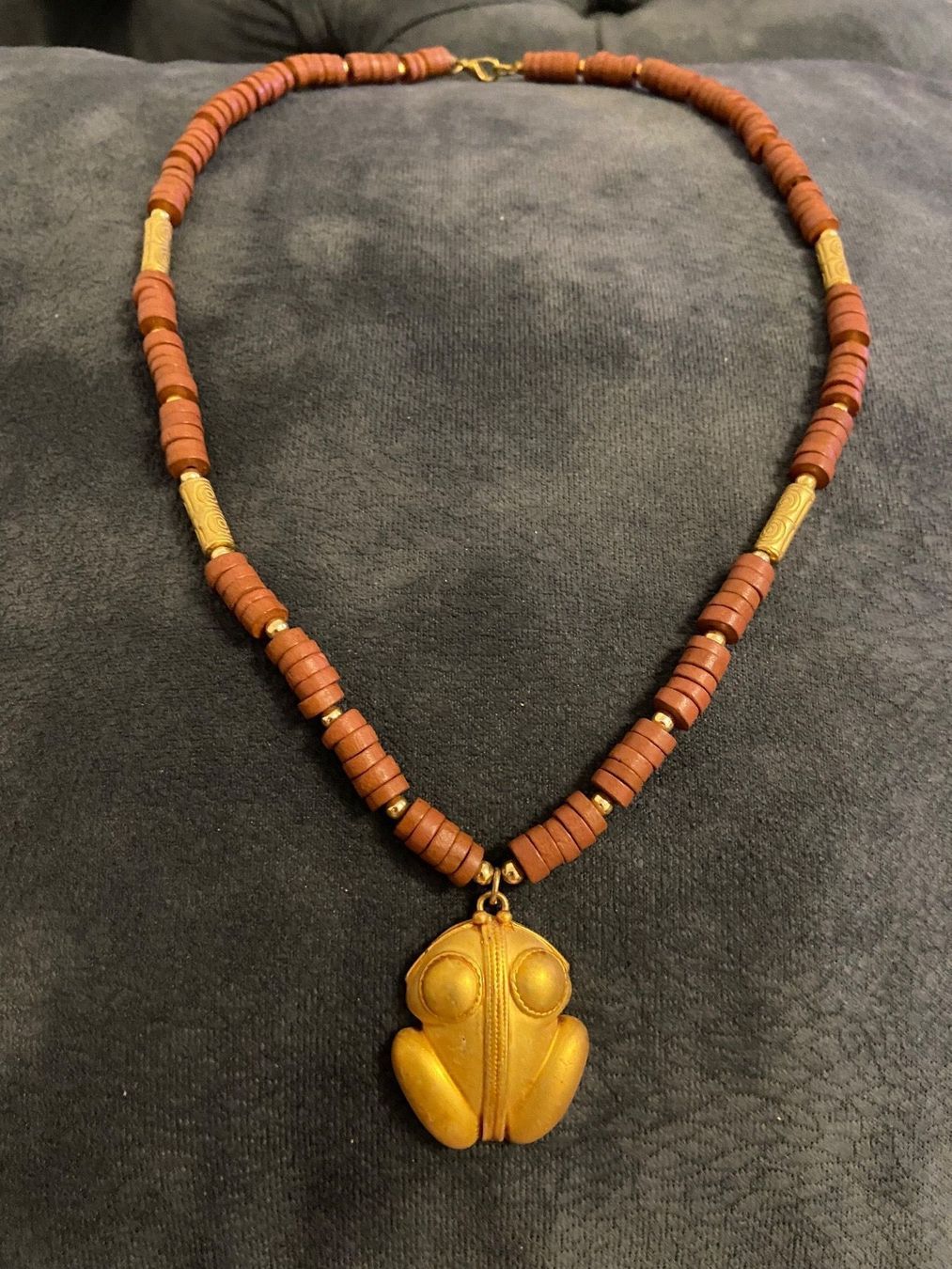 Ketten: Collier – Gebraucht aus Montreux von Perledor 1