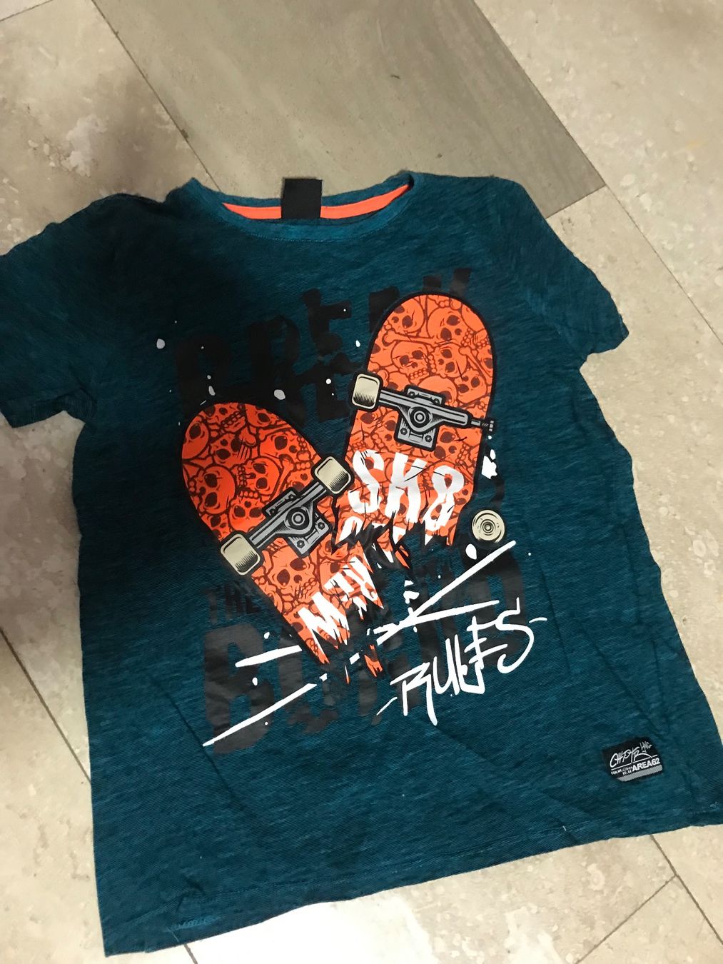 Camicie, T-shirt & Polo: T-Shirt – Usato da Oftringen venduto da mbc_b8vr