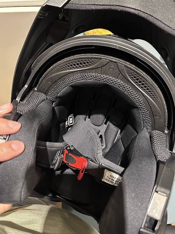 Casques & visières: Casque moto  – D'occasion à Enney par ver_f7fy 4