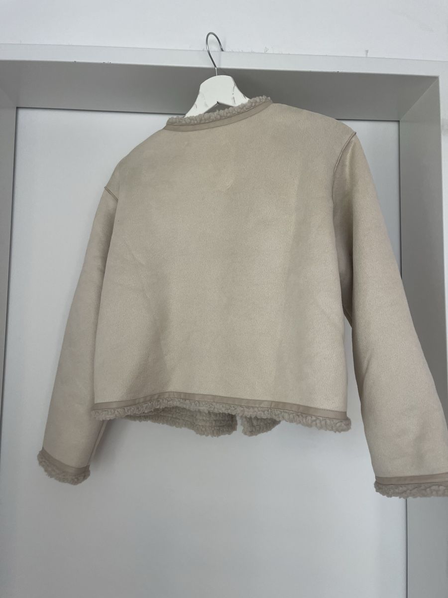 Shein Giacche: Übergangsjacke beige mit Kunstfell – Usato da Bremgarten AG venduto da arl_8nbf 2