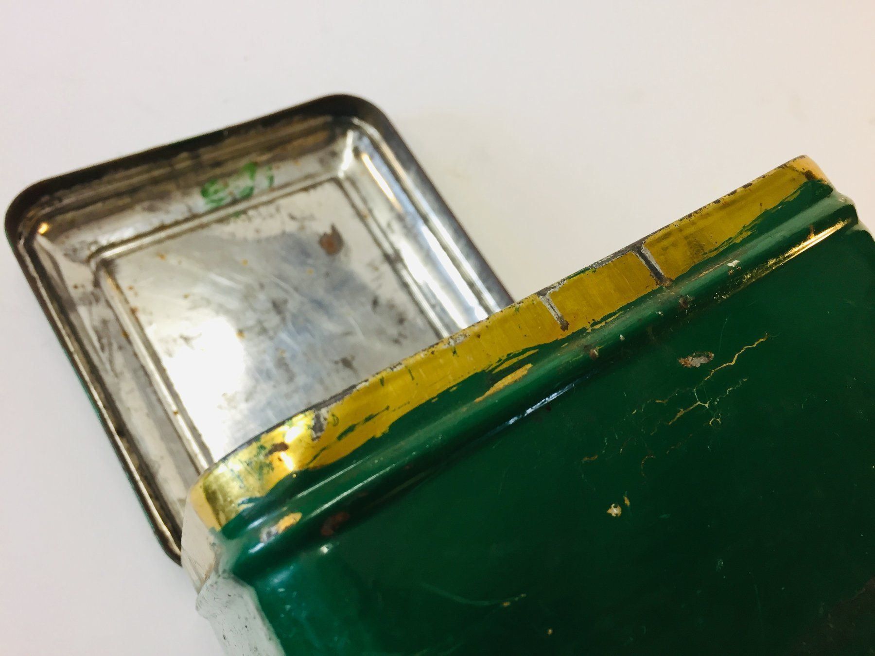 Pots: Vintage Blechdose 24.5 cm. hoch – D'occasion à Schaffhausen par vintageworld 7