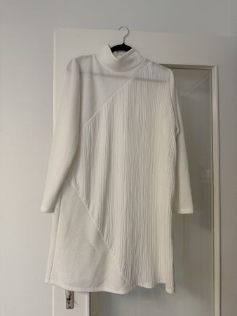 Zara Kleid, weiss, Grösse L, Winterkleid, neuwertig!