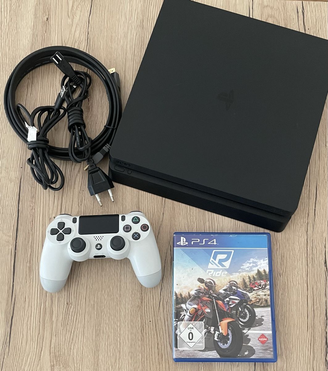 Sony Console: SONY PLAYSTATION 4 SLIM – Usato da Plons venduto da wartauchris
