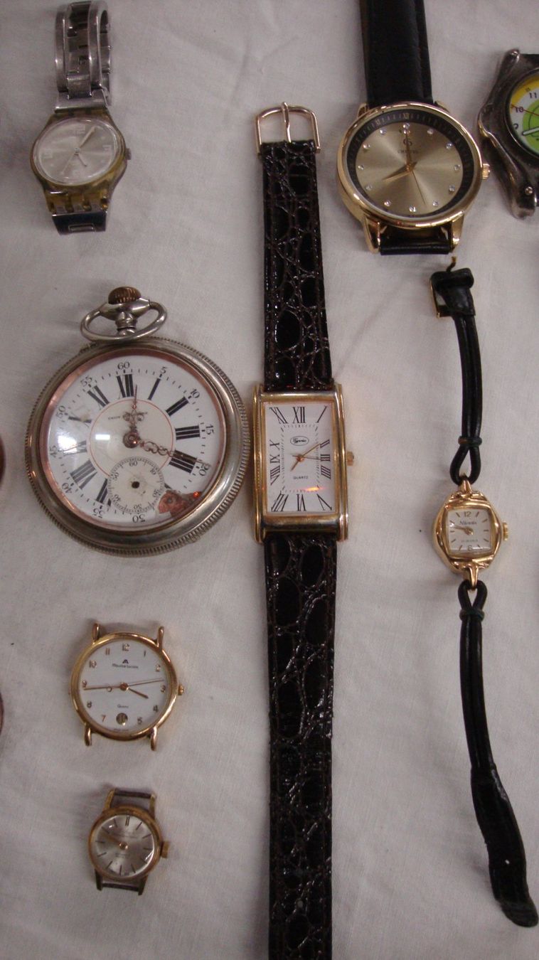 Orologi: Uhrenlot – Difettoso da Mollis venduto da Seestern 2