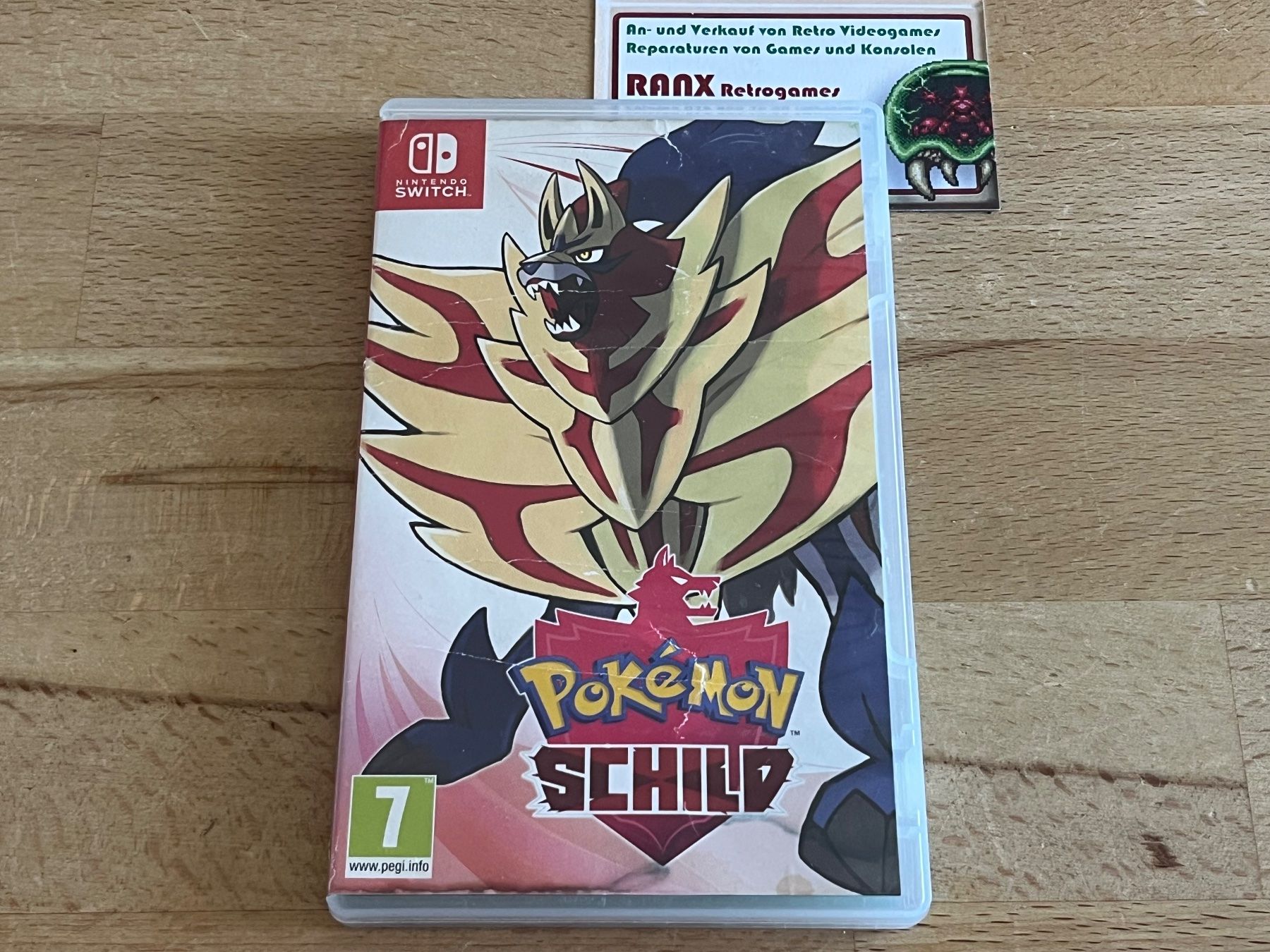 Pokémon Jeux: Pokémon Pokemon Schild, Nintendo Switch – D'occasion à Thalwil par ranx