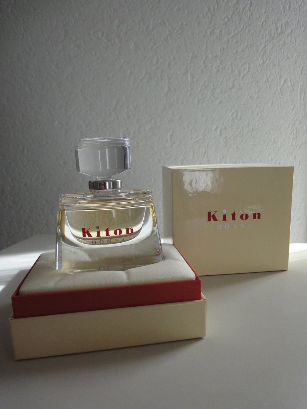 Profumi & Eau de Toilette: Kiton "DONNA" - Parfum  0.37 FL.OZ. / 11 ml – Nuovo (secondo la descrizione) da Biel/Bienne venduto da 07helios032 1