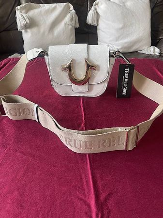 Original True Religion Crossbody Tasche  neuwertig