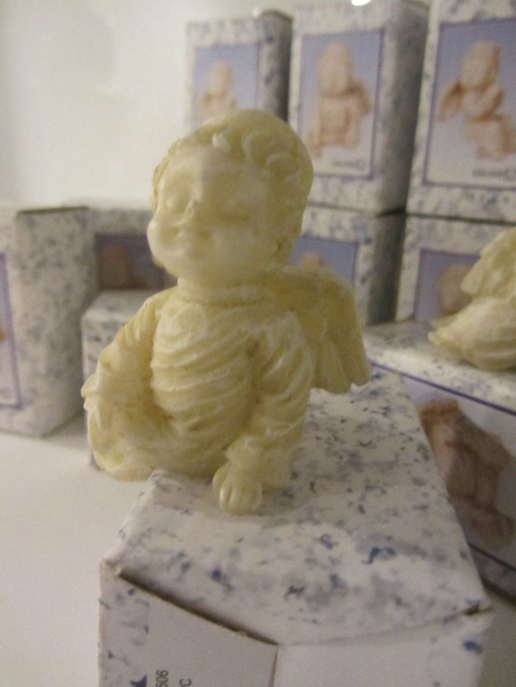 Statuette: 10 Stk. Engeli, Kantenhocker – Nuovo e nell'imballaggio originale da Egliswil venduto da chroetli22 5
