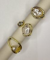 Lot de 3 bagues fantaisies, dorées avec perle 